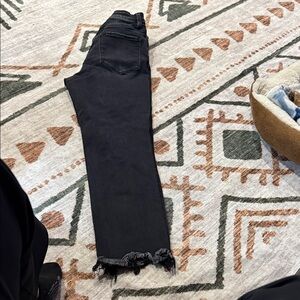 Black Frayed Hem Ankle Jeans for Women